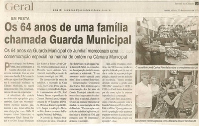 JC - 23/11/13 - pg 2 - Os 64 anos de uma família chamada Guarda Municipal -
