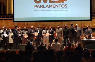 Eleito presidente do Parlamento Metropolitano Regional de Jundiaí, Faouaz toma posse na Sala São Paulo