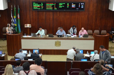 Parcelamento de débitos com a Prefeitura é um dos temas da sessão