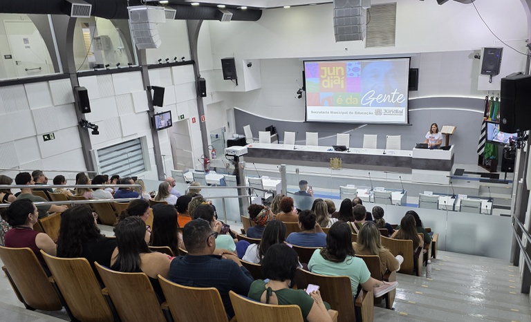 Plano Municipal de Educação: PME 2026-2036 é apresentado no plenário da Câmara