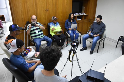 Presidente recebe jovens da Associação Bom Pastor para falar de sustentabilidade