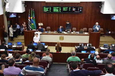 Sessão da Câmara tem três projetos aprovados e um veto rejeitado